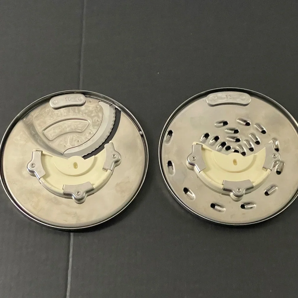 Cuisinart Food Processor Discs DLC-844TX 4mm Slicer & DLC-837TX Medium Shredder